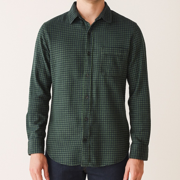 Uniqlo Mens Flannel Long Sleeve Button Down, GUC - Picture 1 of 3